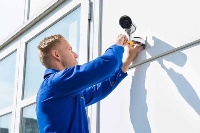 Électriciens à Boucheville pour installer camera sécurité
